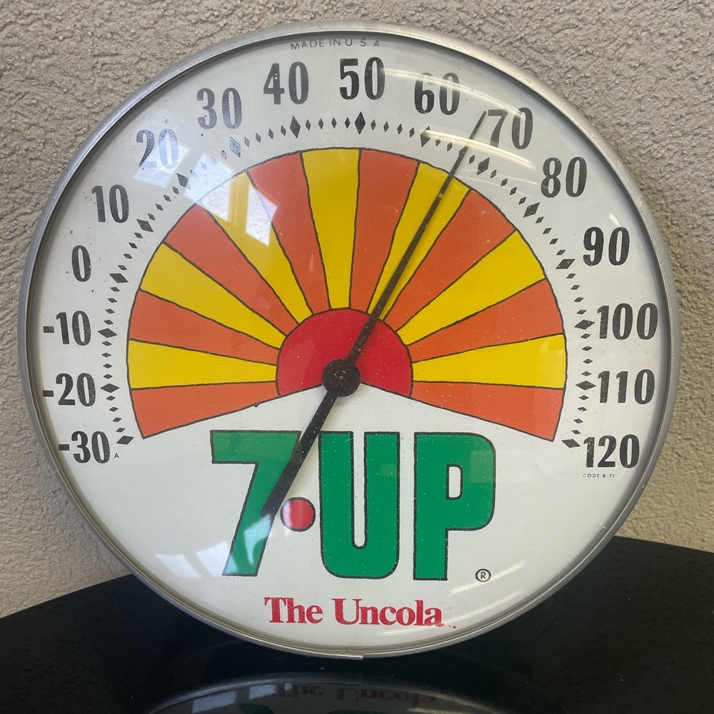 Vintage 7 Up glass thermometer